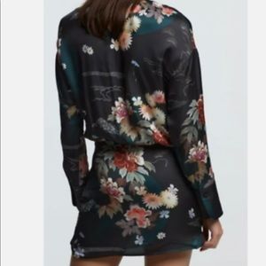 Black floral zara dress Large